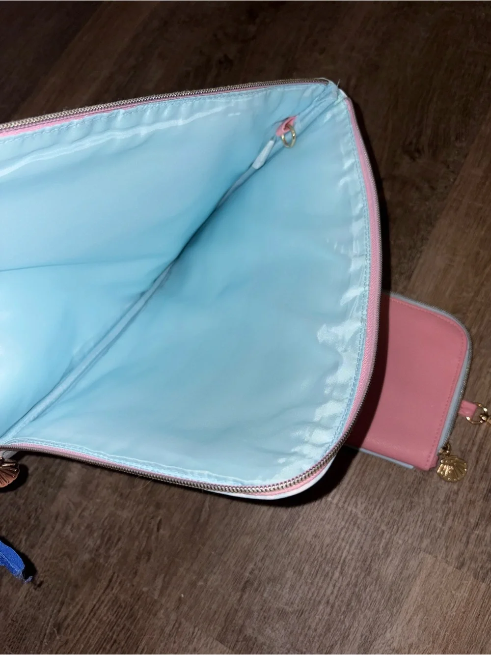 N/A stylish pink